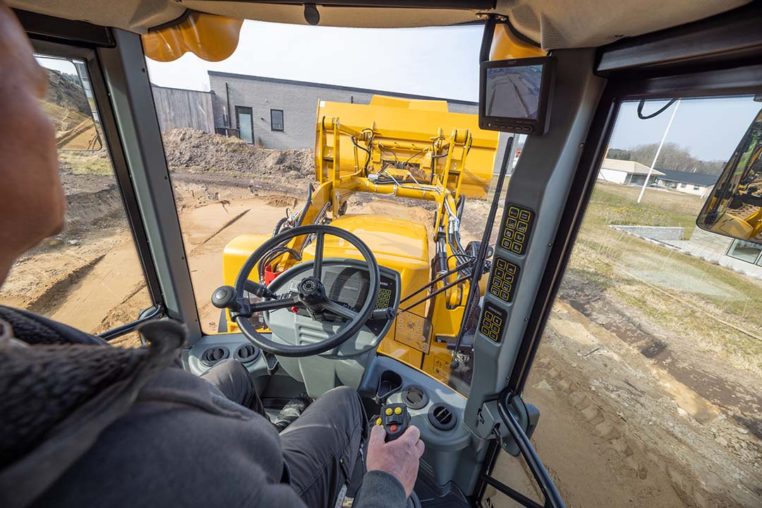 All900g Operator View Using Frontloader